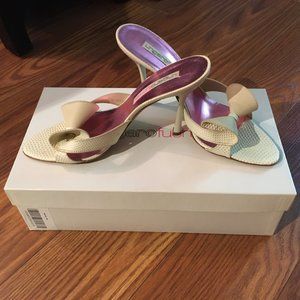 Ungaro Fushia Sandels